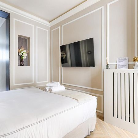 Luxury And Design Studio Invalides Paris Exteriör bild